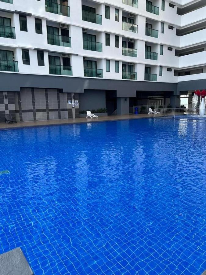 Galleria Homestay Vista Bangi Kajang Exterior foto