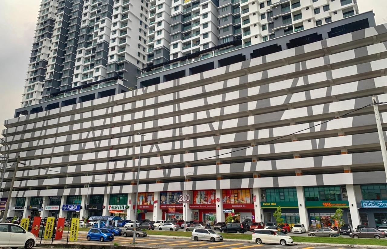 Galleria Homestay Vista Bangi Kajang Exterior foto